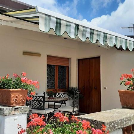 Villa Persico มัสซาลูเบรนเซ ภายนอก รูปภาพ