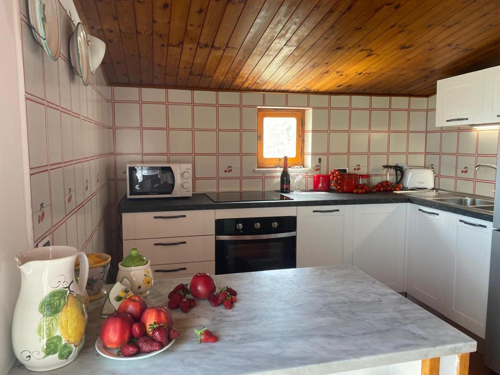 Villa Persico มัสซาลูเบรนเซ ภายนอก รูปภาพ