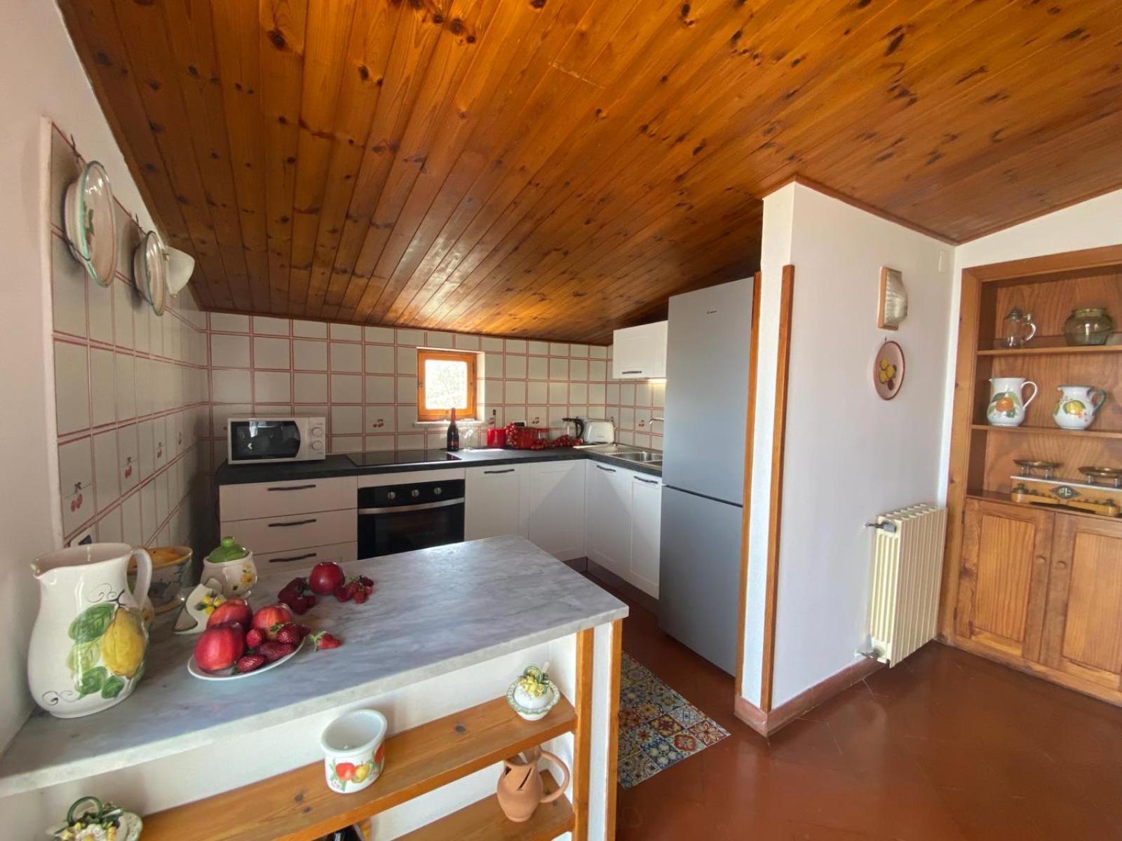 Villa Persico มัสซาลูเบรนเซ ภายนอก รูปภาพ