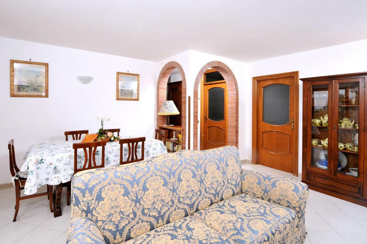Villa Persico มัสซาลูเบรนเซ ภายนอก รูปภาพ
