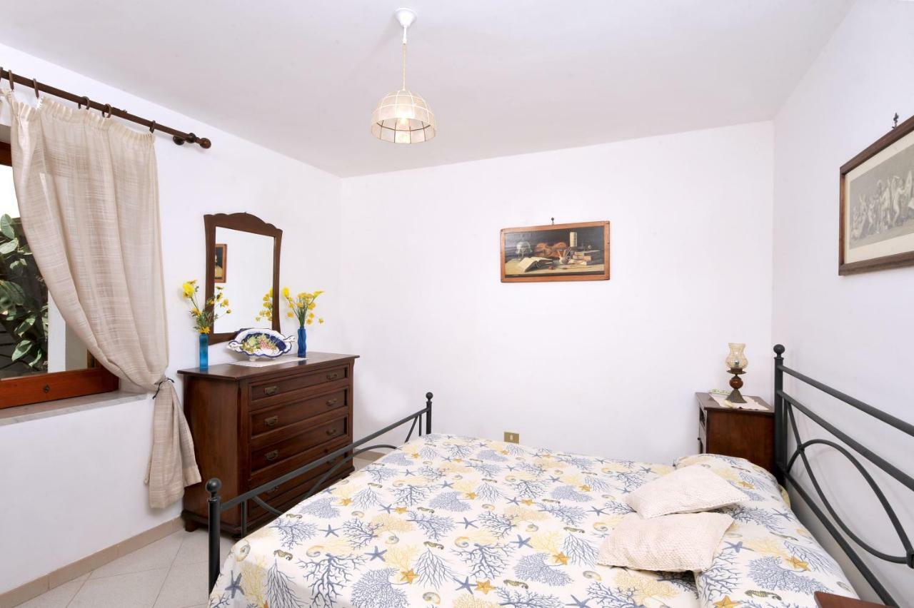 Villa Persico มัสซาลูเบรนเซ ภายนอก รูปภาพ